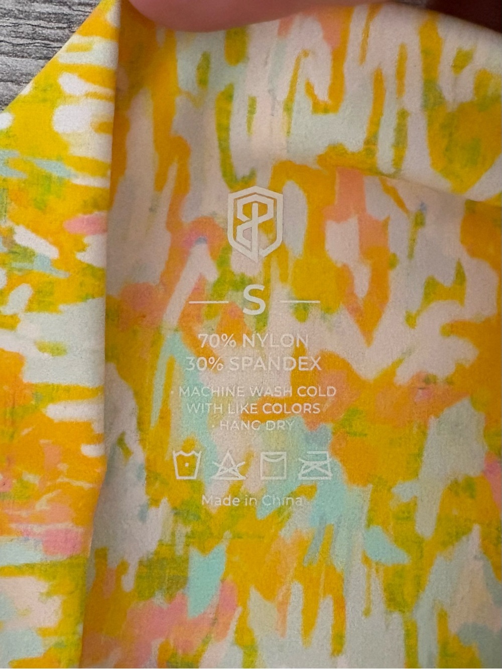 Born Primitive Women’s Small Athletic Biker Shorts Yellow Abstract Print Pockets - Picture 6 of 10